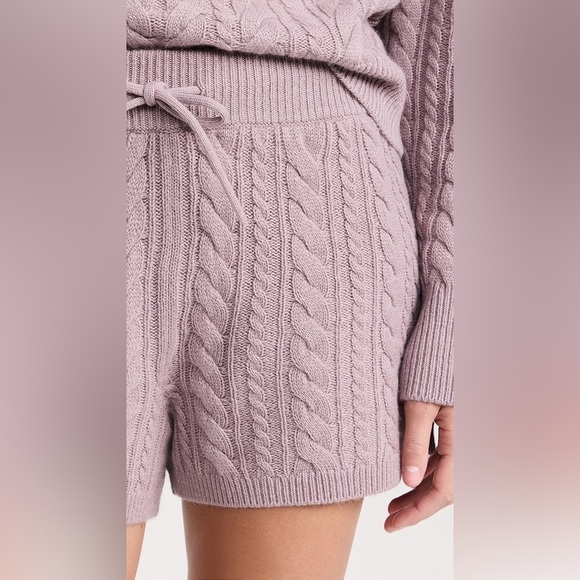 SWEATY BETTY Cable Recycled Cashmere Blend Knitted Shorts Dusty Pink Size Small - Picture 3 of 10